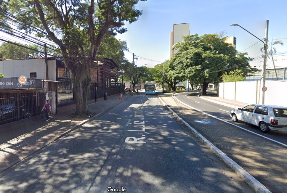 Interdição na Rua Luiz Jacinto